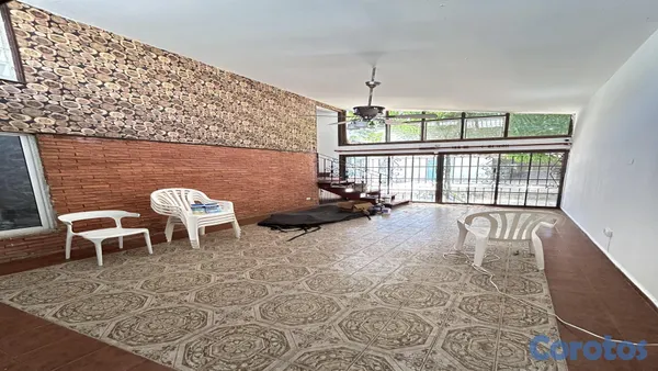 casas - Casa en Alquiler en El Millón | Ideal para Vivienda o Uso Comercial 10