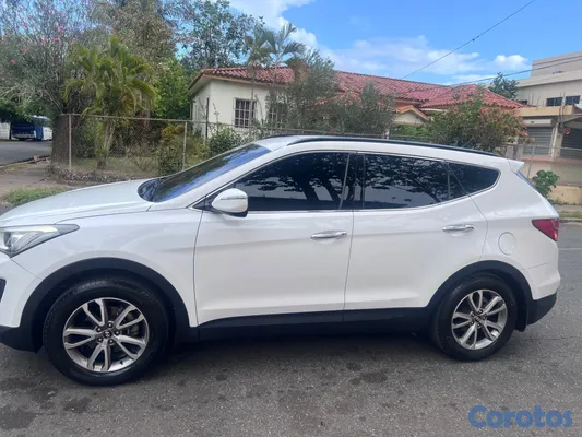 jeepetas y camionetas - Hyundai Santa Fe 2013 6