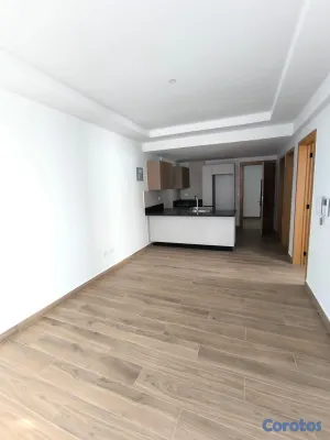 apartamentos - Alquiler en Urb Real vacío o con línea blanca  2