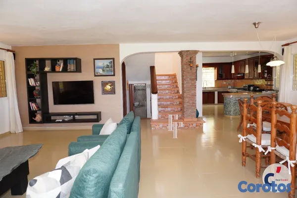 casas - Villa en colina con hermosas vista al mar · Ref 10 3