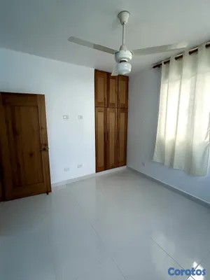 casas - Hermosa y amplia Casa disponible en Gurabo 5