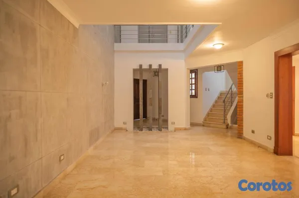 casas - Casa de 4 habitaciones en alquiler en Bella Vista 4