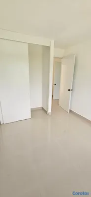 casas - Vendo cómodo casa duplex con patio de dos niveles en Colinas del viento 12