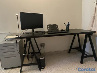 Escritorio Negro