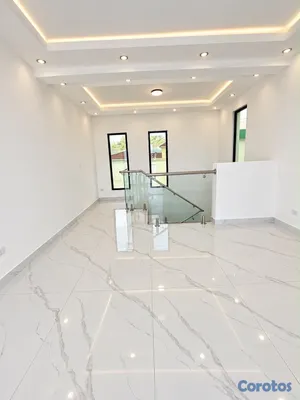 casas - Casa de lujo en Venta con piscina en Prado Oriental  3