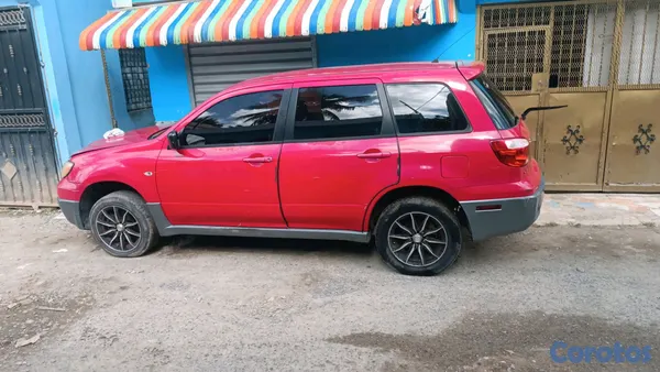 jeepetas y camionetas - De oportunidad negociable  2