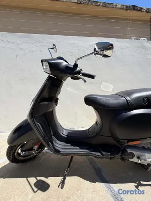 motores y pasolas - Vespa Piaggio SXL 150 2021 Negro Mate - Solo 8,613 8