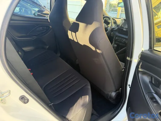 carros - Toyota Yaris 2022 7