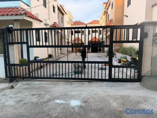 casas - En Venta Casa en Mirador del Oeste km12 de Haina 2