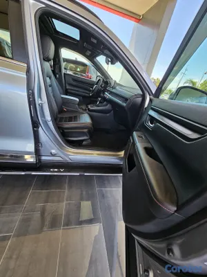 jeepetas y camionetas - 2023 Honda Crv Sport Hybrida 4x4 13