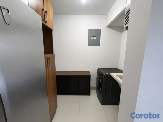 apartamentos - Se vende apartamento en La Torre Real VI, Santiago 4to nivel 11