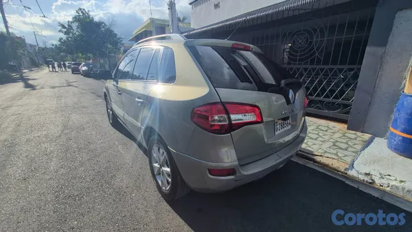 jeepetas y camionetas - Renault koleos 2010 6
