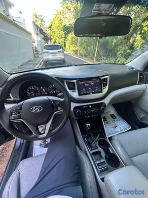 jeepetas y camionetas - Hyundai Tucson SEL AWD 2017
 6