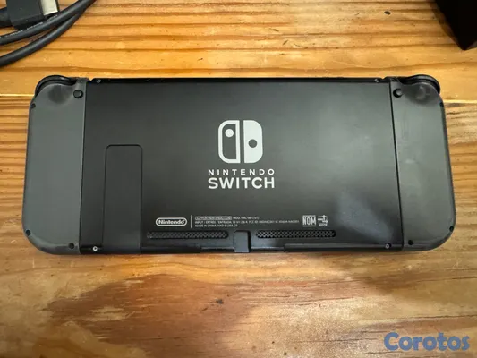 consolas y videojuegos - Nintendo Switch (V2) Todos accesorios y 2 juegos.  4