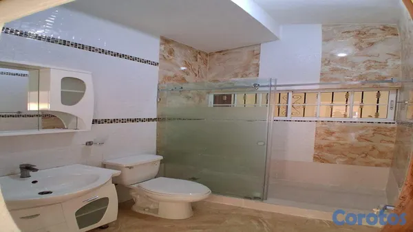 casas - Alquilo casa Clásica, grande y buenas condiciones en Sans Souci 9