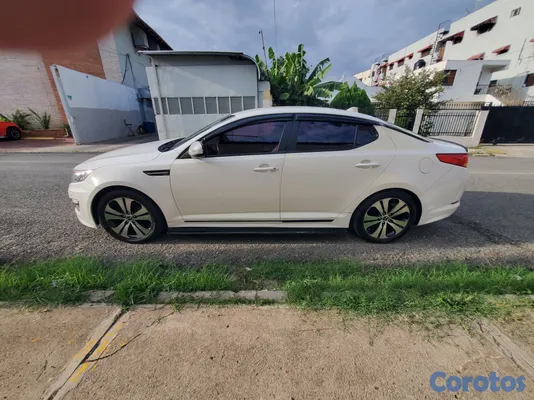 carros - Kia k5 color original blanco  13