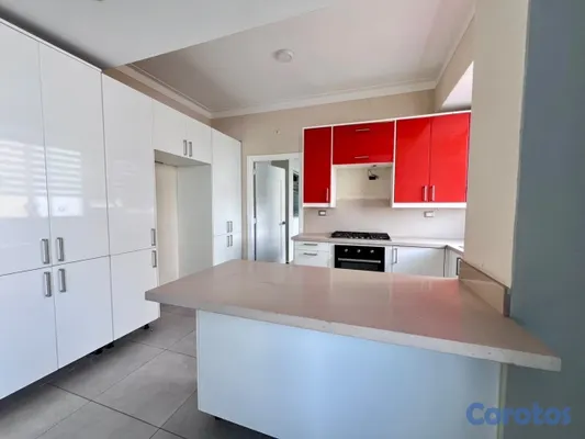 apartamentos - vendo mirador norte piso 6 tres habitaciones con su baño balcón dos parqueos ser 5