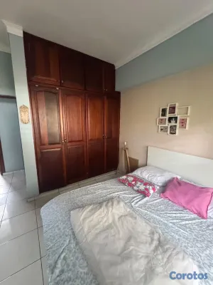 apartamentos - vendo Gazcue segundo nivel con terraza 4 habitaciones 2.5 baños dos parqueos  9