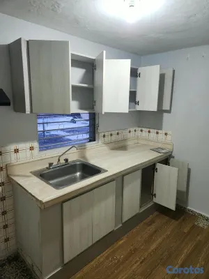 apartamentos - Se alquila apartamento estudio de una habitación ( 5