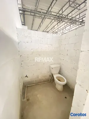 oficinas y locales comerciales - Nave industrial de 900mt2 en alquiler en Los Giras 3