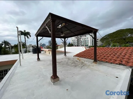 oficinas y locales comerciales - Alquiler de Casa local en Los Prados  5