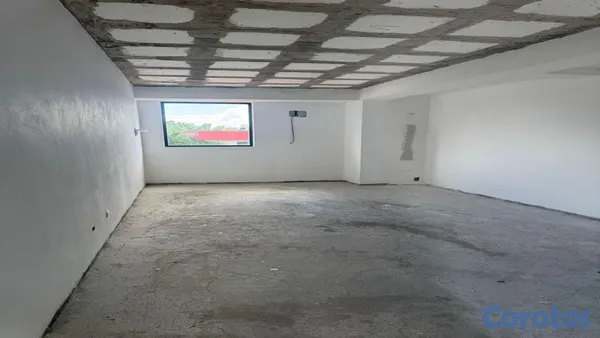 oficinas y locales comerciales - ✨ Locales Disponibles para Alquiler en el Ensanche Miraflores 6