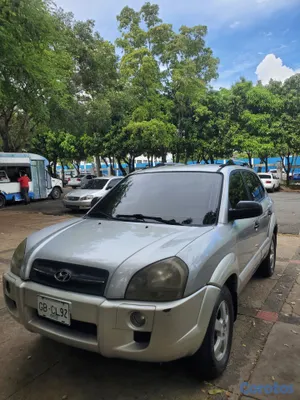 jeepetas y camionetas - Vendo Jeepeta marca Hyundai Tucson 2