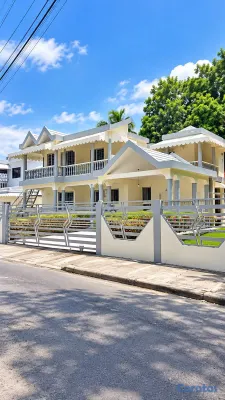 casas - Hermosa casa grande gurabo Santiago de los caballeros. sector exclusivo 10-10 19