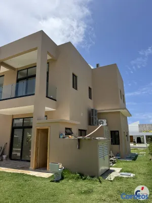 casas - Villa de Lujo en Venta en Las Iguanas Residences,  18