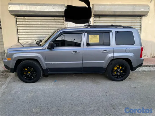 jeepetas y camionetas - Jeep patriot 2016, único dueño en el país  2