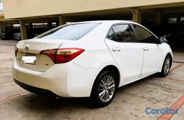 carros - Toyota Corolla LE 2015 en excelentes condiciones. 7