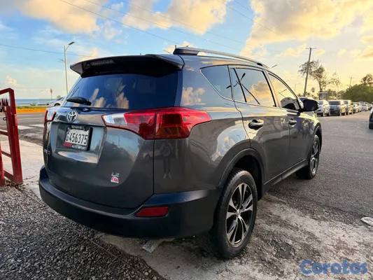 jeepetas y camionetas - 2016 TOYOTA RAV4 LE  3