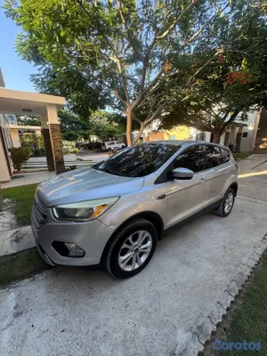 jeepetas y camionetas - FORD ESCAPE 2017  2