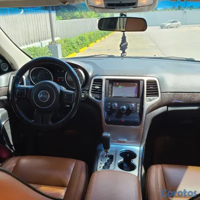 jeepetas y camionetas - Jeep Grand Cherokee excellente estado  7