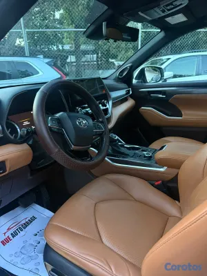 jeepetas y camionetas - Toyota higlander platinum 2021 clean carfax  7
