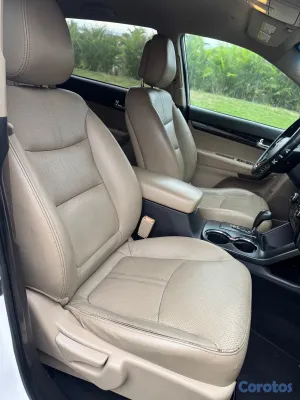 jeepetas y camionetas - kia sorento 2011 ex  7