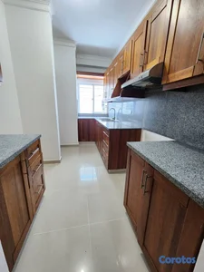 Apartamento de 2 habitaciones en alquiler en Evais