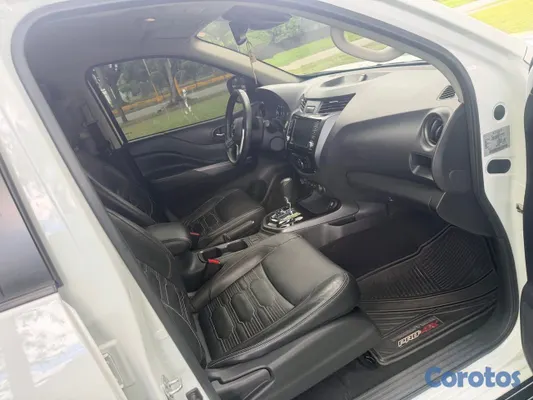 jeepetas y camionetas - Nissan frontier pro x 2023 8