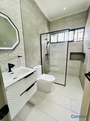 casas vacacionales y villas - CASA FAMILIAR EN VENTA EN LA ROMANA, EN UN RESIDENCIAL EXCLUSIVO 
 6