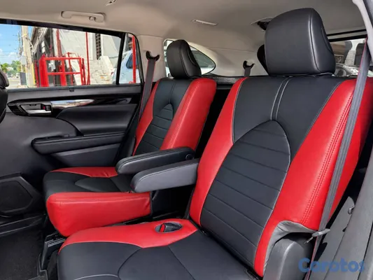 jeepetas y camionetas - 2020 TOYOTA HIGLANDER XLE  8