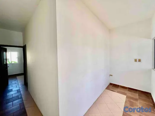 oficinas y locales comerciales - Oficina en Plaza Náutica: 32 m² y 3 áreas de trabajo 2