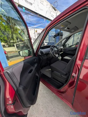 jeepetas y camionetas - NISSAN SERENA 2021 8