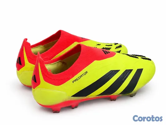 Artículos Deportivos - ADIDAS PREDATOR LACELESS 3