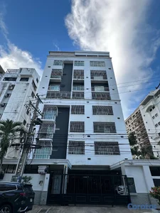 Apartamento Amueblado de 3 Habitaciones en Naco