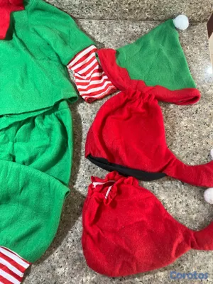 ropa y zapatos - En venta traje de navidad para niño  2
