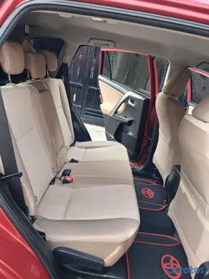 jeepetas y camionetas - Toyota Rav4 año 2014 como nueva  6