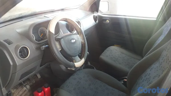 jeepetas y camionetas - 2005 Ford ecosport 1.6 Gasolina/Gas 5