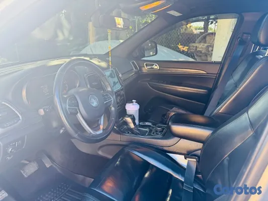 jeepetas y camionetas - Jeep grand Cherokee 2019 4