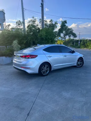 carros -  ¡EN VENTA! HYUNDAI ELANTRA 2017  3