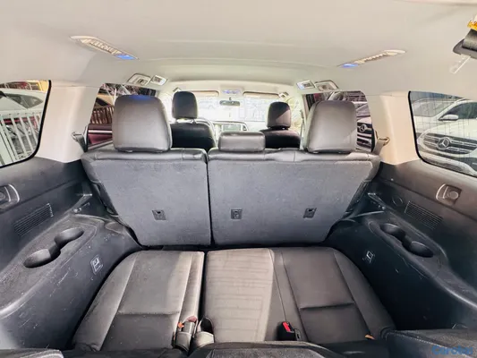 jeepetas y camionetas - TOYOTA HOGHLANDER LE 2015✅ 4 Cilindros / 3 Filas de asientos / 109,000km 8